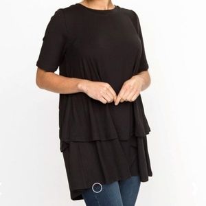 Agnes & Dora Half Sleeve Tiered Tunic Large
